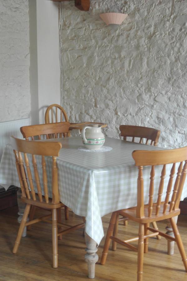 The Old Barn Bed and Breakfast Barry Exteriör bild
